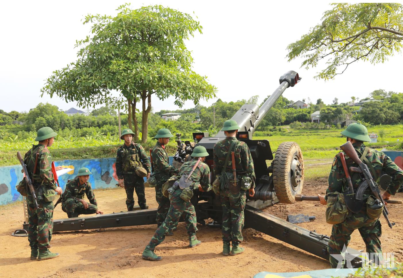 Trên trận địa 